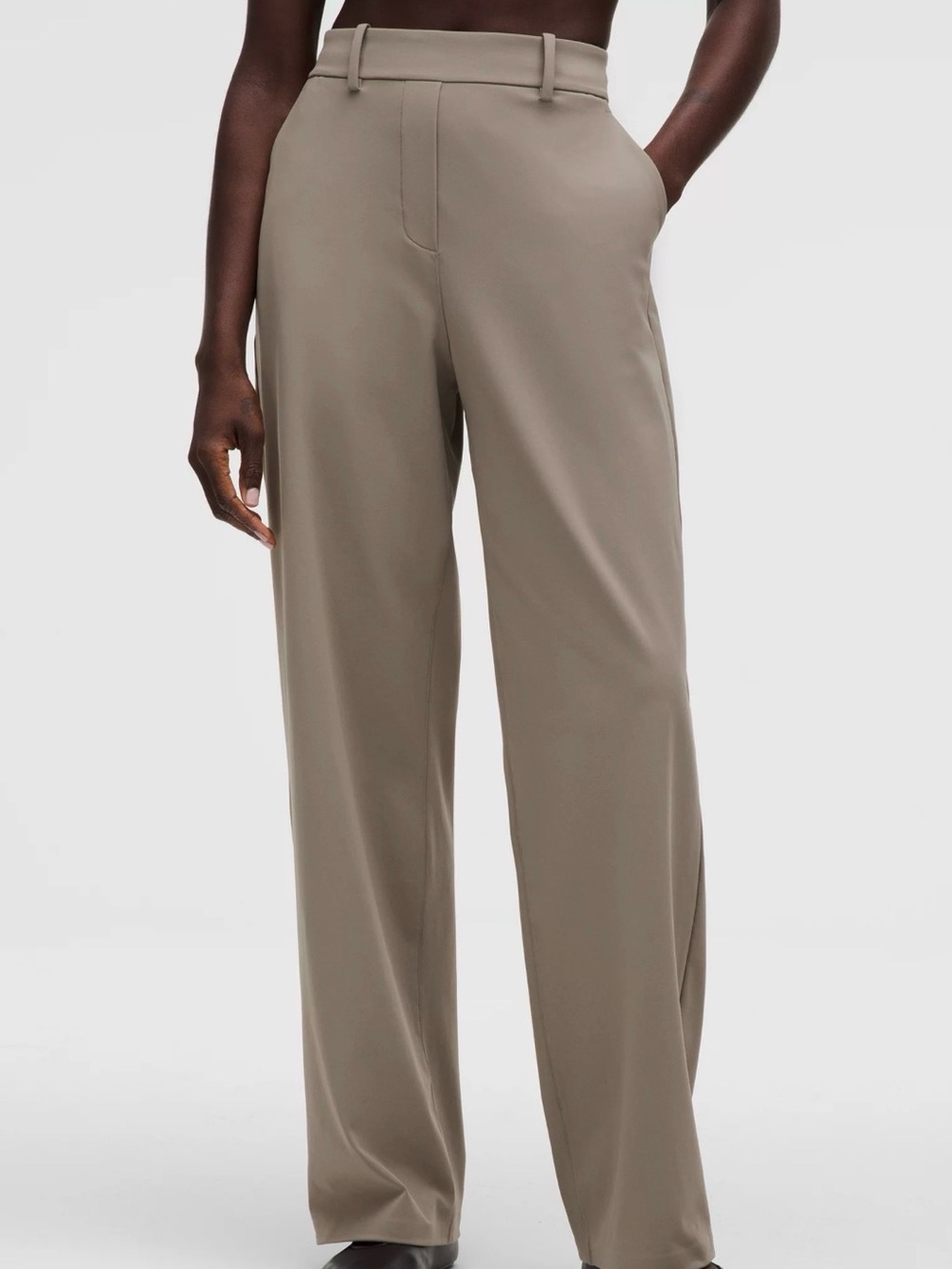 Wide Leg Trousers in Taupe